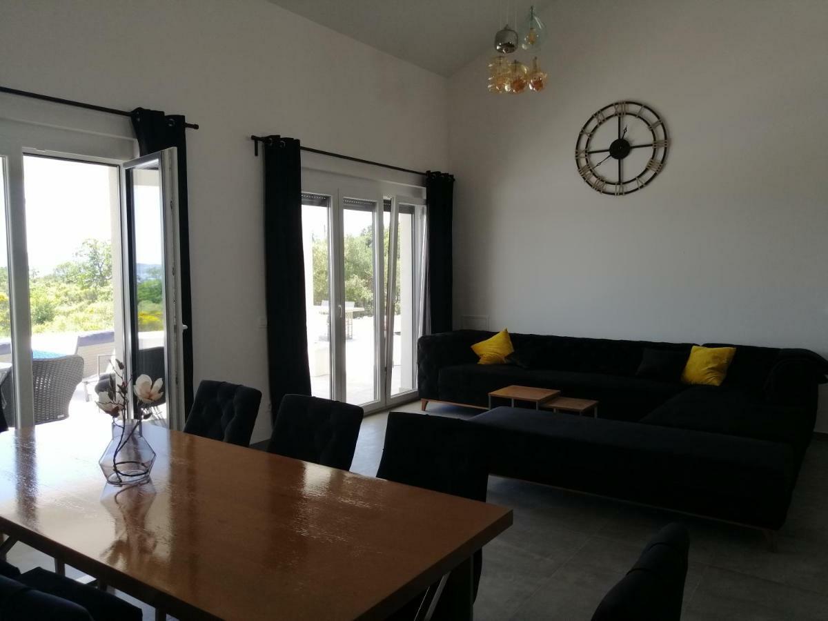 Villa Orao Kaštel Novi Exteriör bild