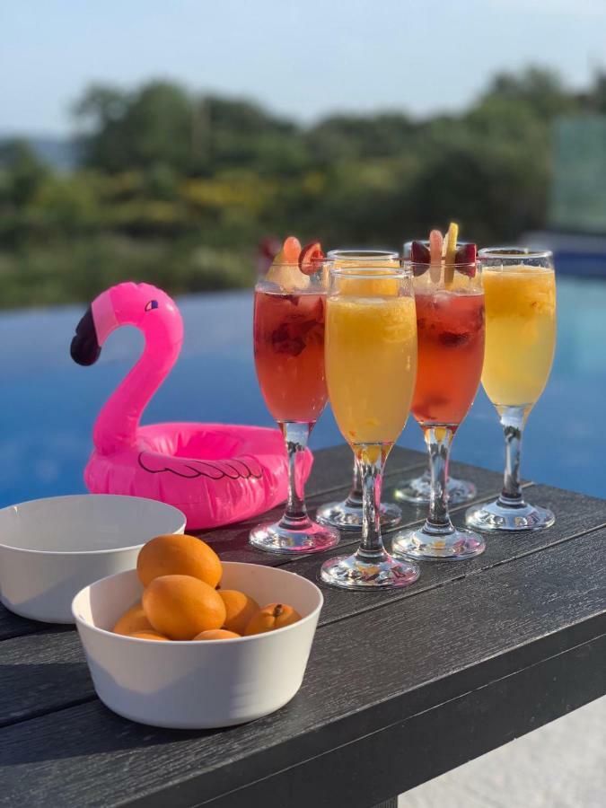 Villa Orao Kaštel Novi Exteriör bild